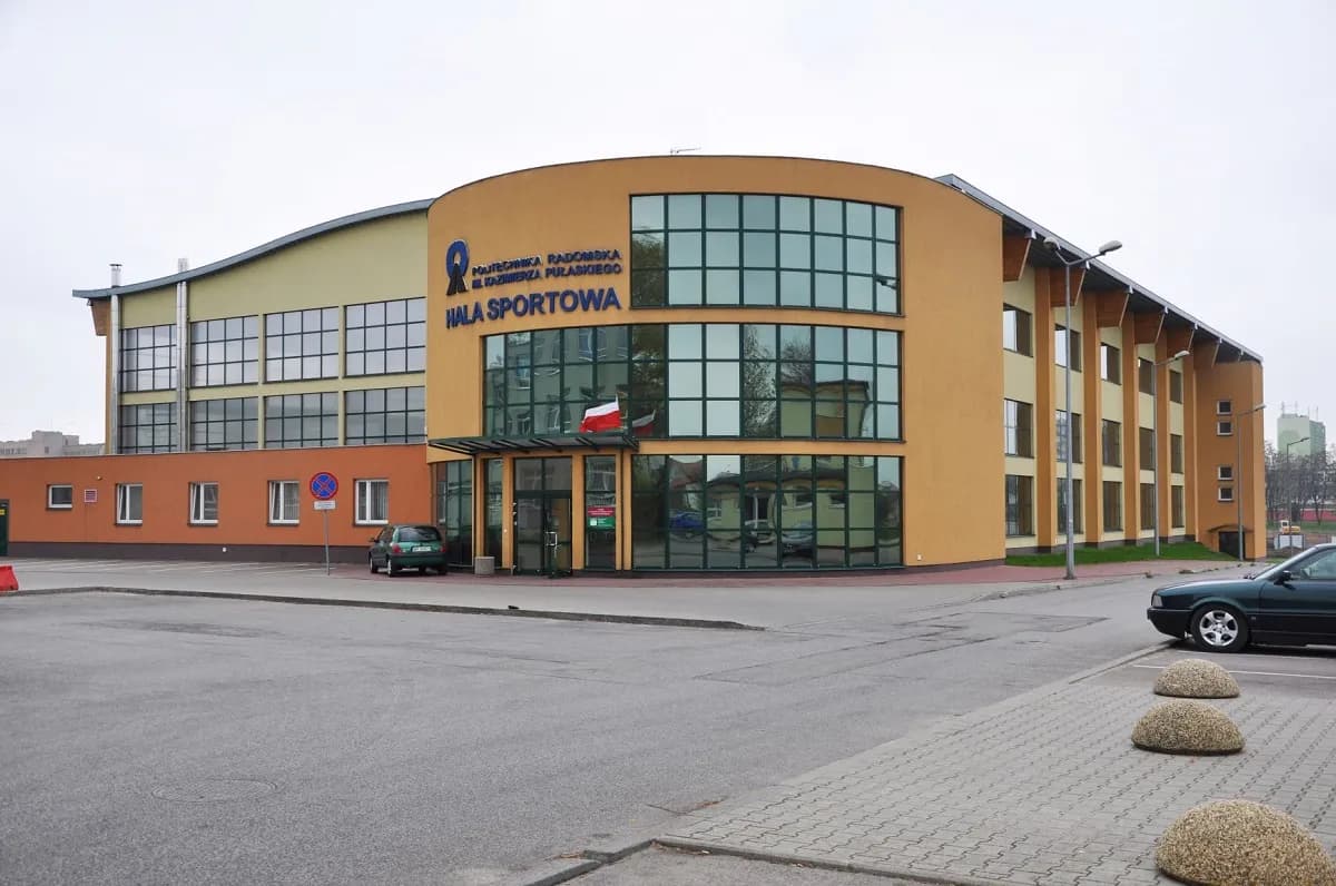 Radom uniwersytet: historia, programy i życie studenckie w Radomiu