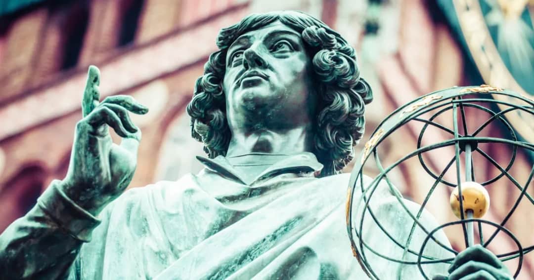 Gdzie Mikołaj Kopernik mieszkał po studiach? Odkryj jego życie w Polsce